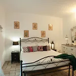 Small Antique Appartement La Spezia