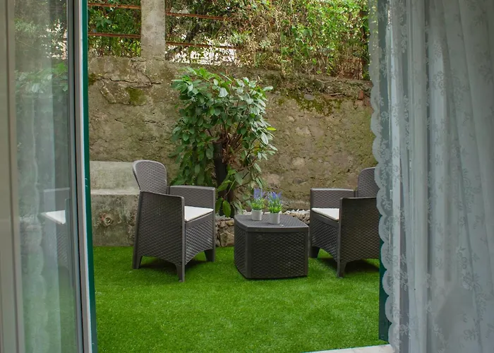 Apartman Small Antique *